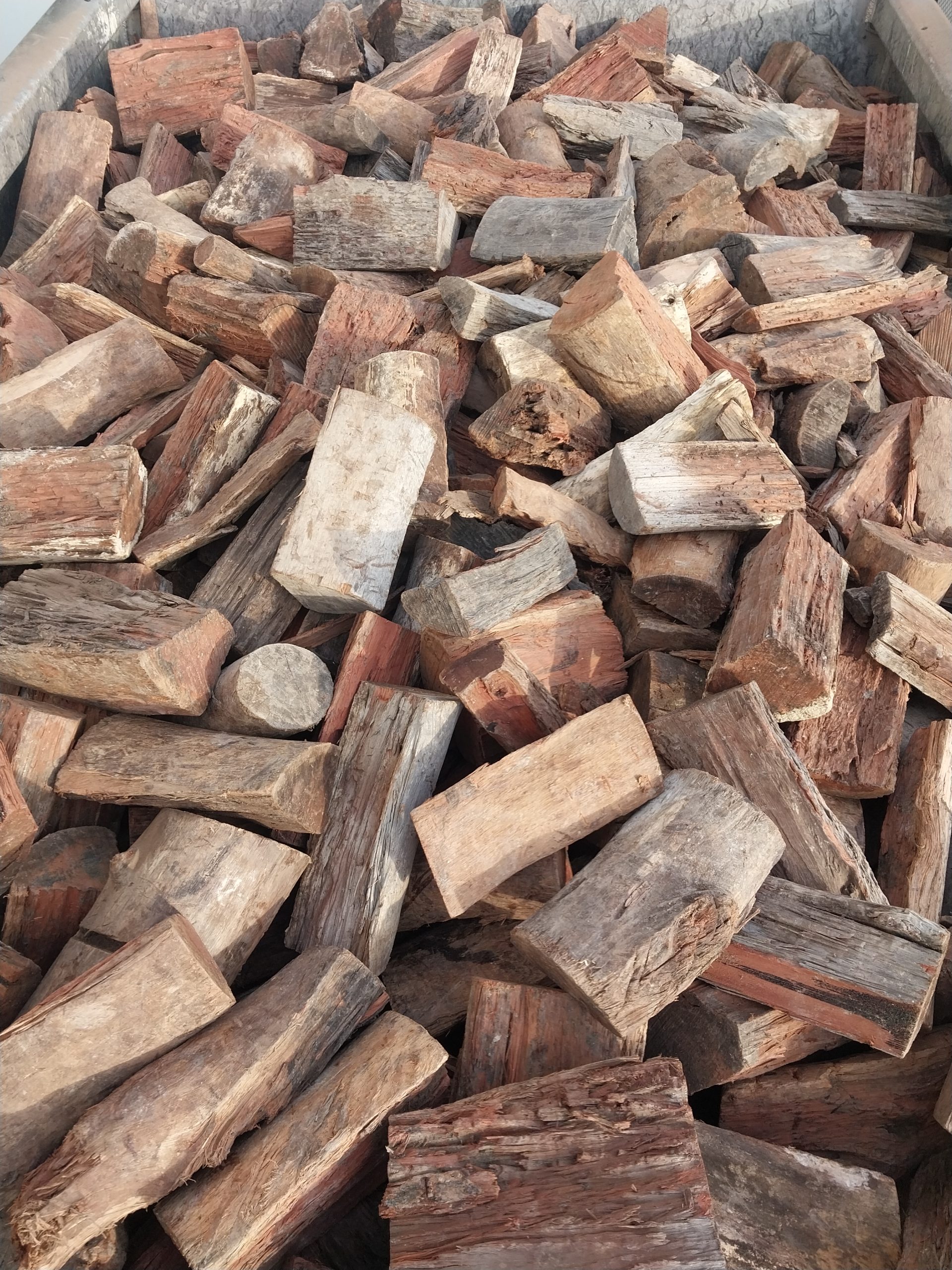 Redgum Firewood Melbourne Keeping Melbourne Warm